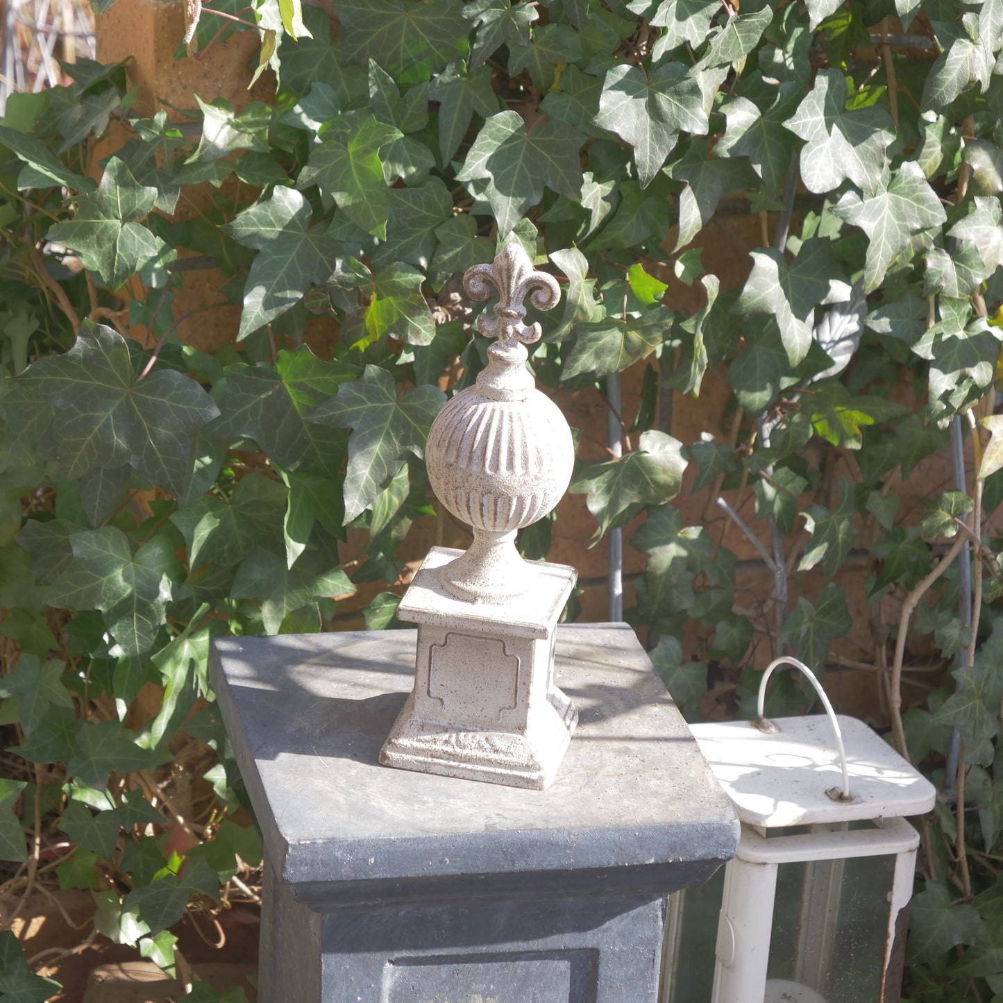 モニュマン・フルールドリス