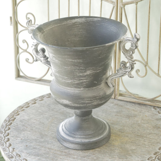 ブリキ製 クラシカルな鉢